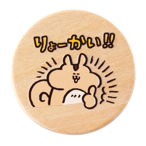 円形タイプの木製バッジ