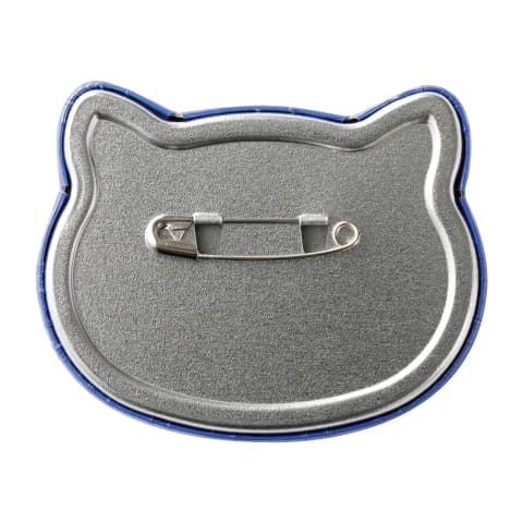 猫型缶バッジの安全ピンの写真